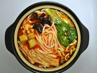 小锅<a href='https://www.mxjmw.com/' target='_blank'><u>米线加盟</u></a>
