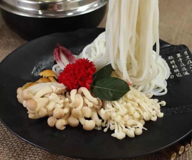 千丝瑞米线好吃吗？千丝瑞米线邀你尝遍人生五味