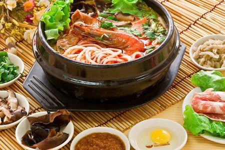 师旗村米线加盟怎么样？师旗村米线加盟有哪些条件？