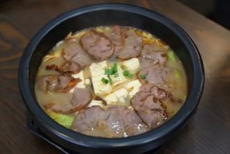 阿娇过桥米线好吃吗？阿娇过桥米线有什么特色米线？