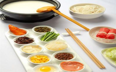 <a href='https://www.mxjmw.com/axiangmixian/' target='_blank'><u>阿香米线加盟费</u></a>多少？加盟阿香米线有什么优势？(图2)