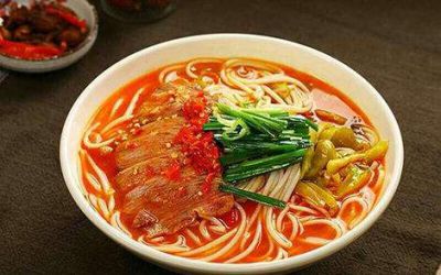 沈小福米线的特色是什么？沈小福米线赚钱吗？(图2)