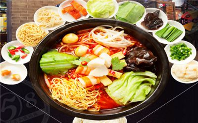 格朗合米线怎么吃?格朗合米线的制作方法是什么?(图2)