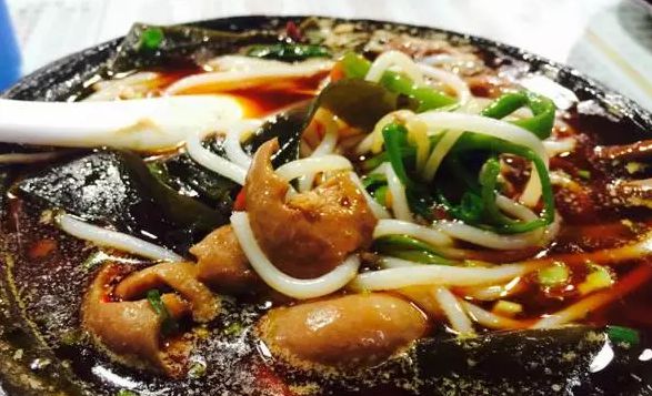 重庆米线好吃吗