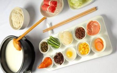 开一家香禾缘米线店利润有多大?为什么香禾缘米线店人气爆棚?(图2)
