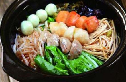 怎样挑选米线加盟品牌？佳佳过桥米线怎么样？（图1）