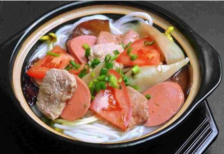 怎样挑选米线加盟品牌？佳佳过桥米线怎么样？