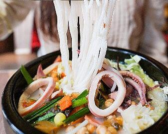 小纪元米线加盟好在哪？小纪元米线加盟有商机市场吗？