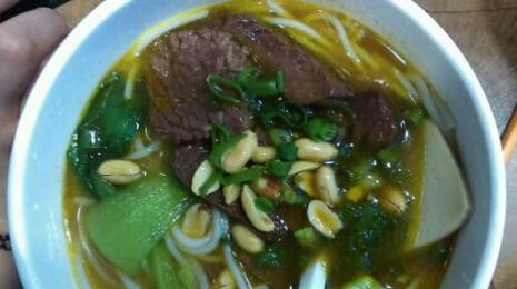 遇花溪苗家牛肉粉收益好不好?